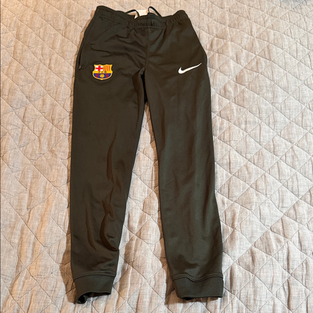 Nike Kids Olive Joggers With Logo